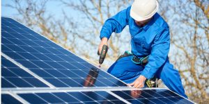 Installation Maintenance Panneaux Solaires Photovoltaïques à Sainte-Catherine-de-Fierbois
